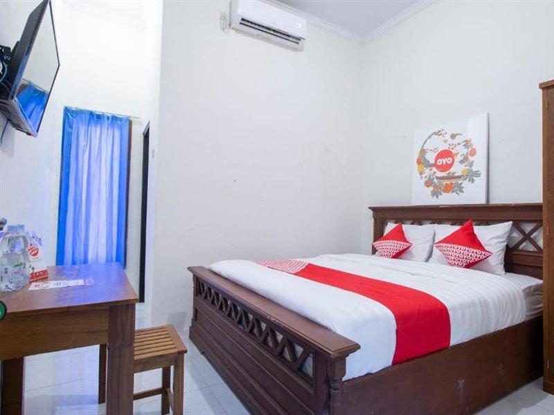 OYO 700 Griya Hanum Syariah Kejayan Bagian luar foto